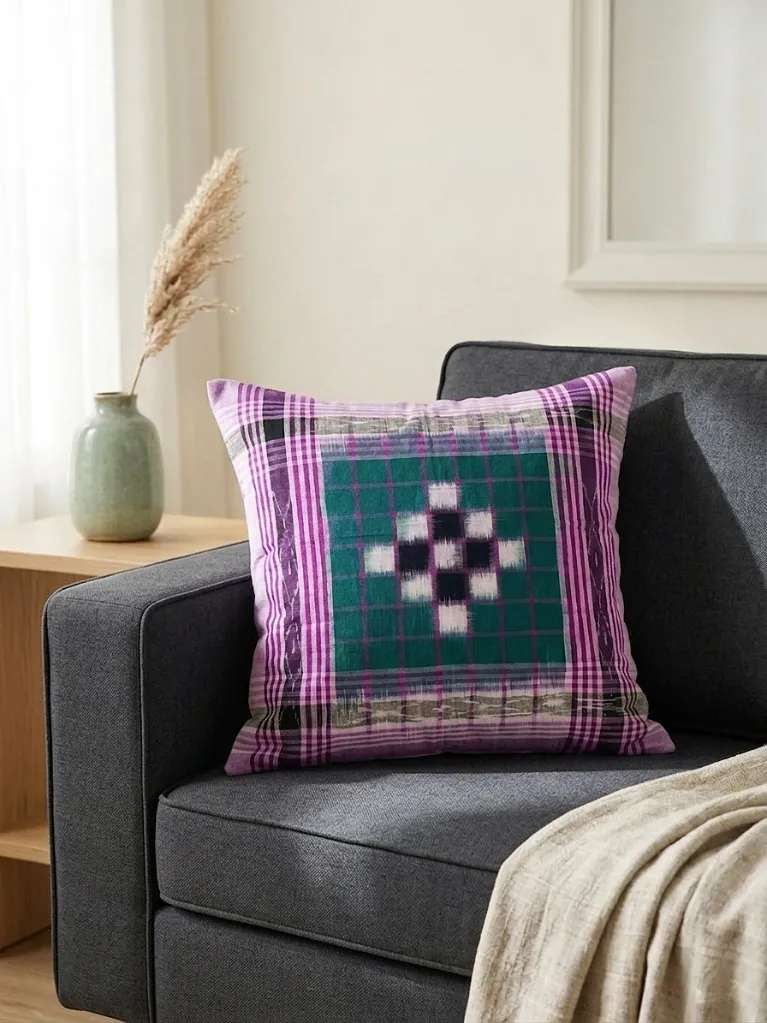Light Purple_Sambalpuri Ikat Handwoven Cushion Cover (18x18) – Pasapalli Design (6).webp